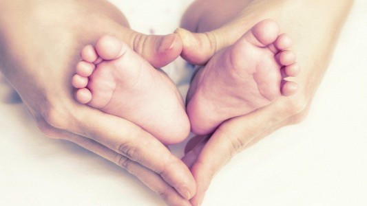 Epigenética: La mujer gestante es capaz de variar la genética de su hijo