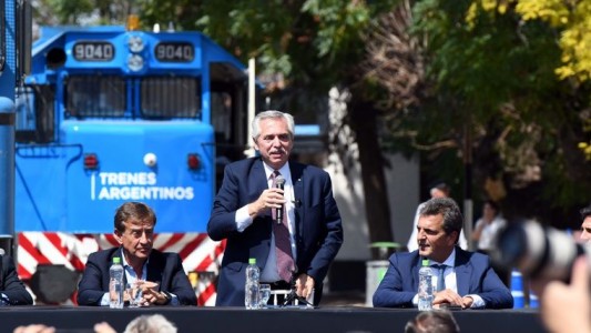 Fernández reinauguró tren que une Mendoza con Retiro: evitó alusiones económicas