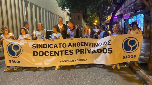 La marcha del Sadop en el paro docente por 48hs en Córdoba