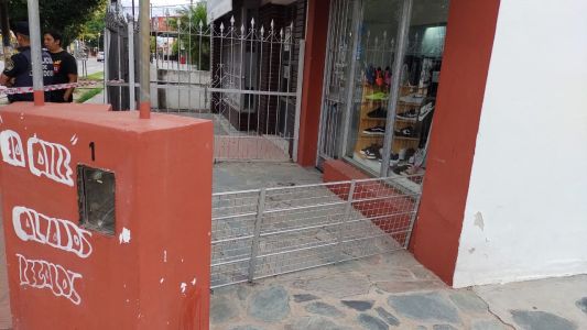 Violento robo en barrio Ituzaingó:  apuñalaron a una mujer comerciante