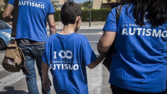 Presentan la primera plataforma digital para personas con Trastornos del Espectro Autista