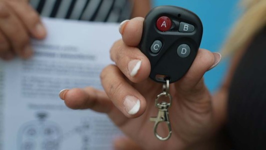 Alarmas Comunitarias: nuevos pulsadores para vecinos de Ituzaingó y Altos de General Paz