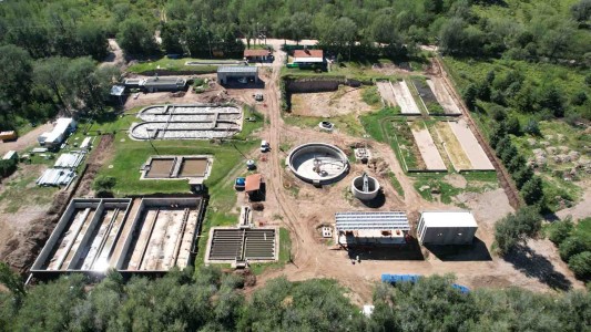 Villa General Belgrano: continúa la ejecución de la obra de saneamiento