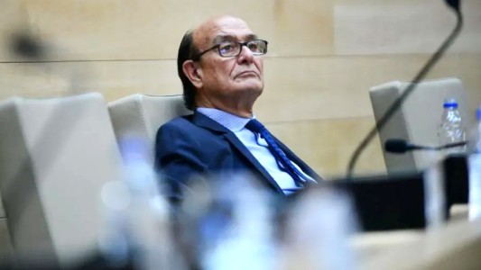 Pidieron procesar a Oscar González por el uso irregular del BMW con el que chocó