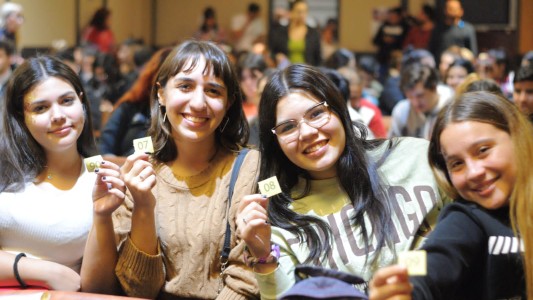 La municipalidad de córdoba presentó el presupuesto participativo joven en la jurisdicción del cpc pueyrredón
