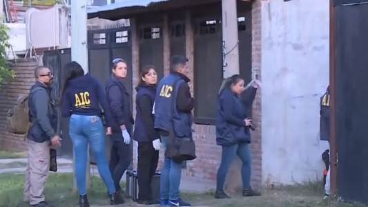 Rosario: le arreglaba la bicicleta a la novia y lo asesinaron a tiros