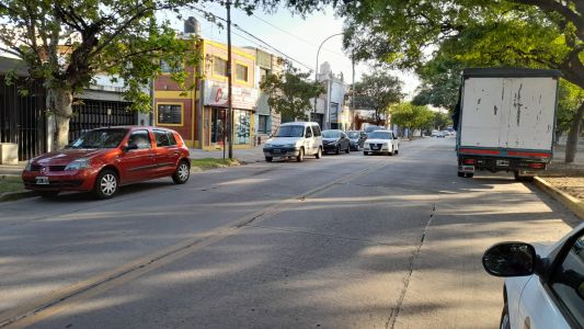 Atropellaron a un ciclista y le robaron las herramientas mientras estaba internado