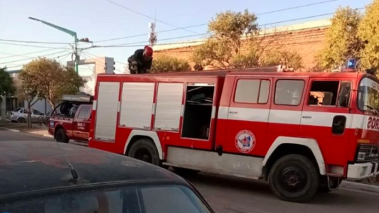 Dos muertos tras la explosión de un pozo negro en Córdoba
