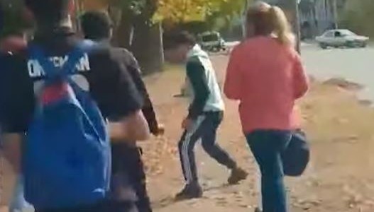 Un menor fue apuñalado por un compañero de clases
