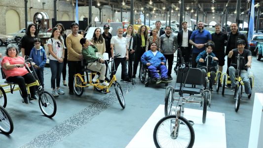 Bicis adaptadas: una herramienta para la inclusión de chicas y chicos con discapacidad.