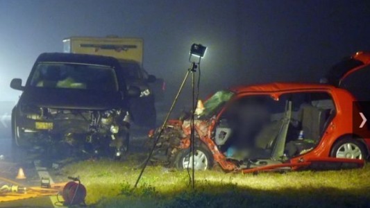 Tragedia al sur de Córdoba por choque frontal: dos muertos y cuatro heridos