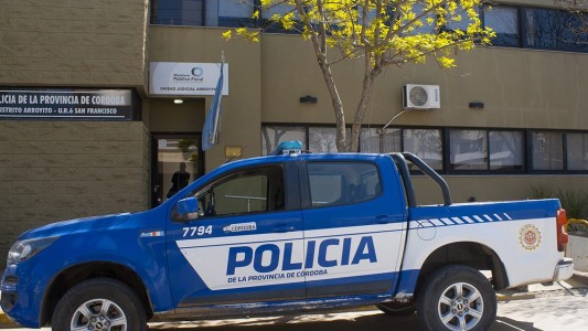 Brutal agresión en Arroyito: anciana de 73 años fue atacada con un hierro por un vecino