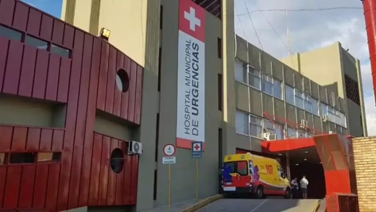 Conmoción en Córdoba: tuvo un brote psicótico, quiso atacar a la Policía y murió