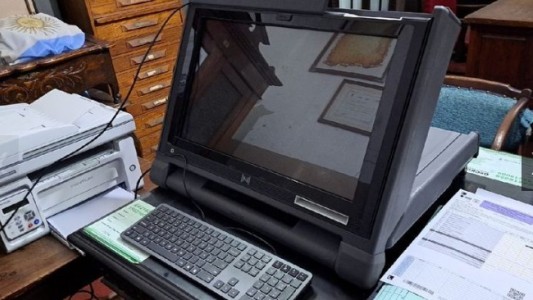 Fallas en el sistema: 3 de cada 10 escuelas presentaron demoras