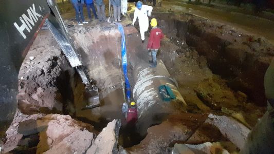 Caño roto en avenida Martinoli: a qué barrios afecta