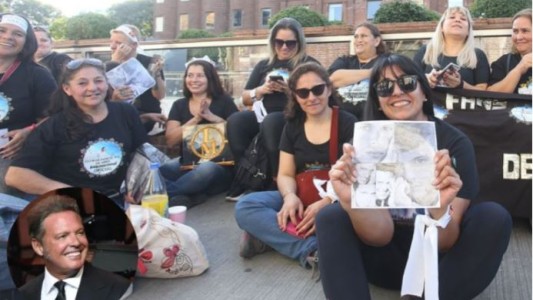 La vigilia de las fans de Luis Miguel en Argentina