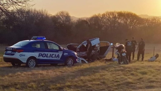 En Alta Gracia dos hombres que huían de la Policía volcaron en la ruta y fueron detenidos