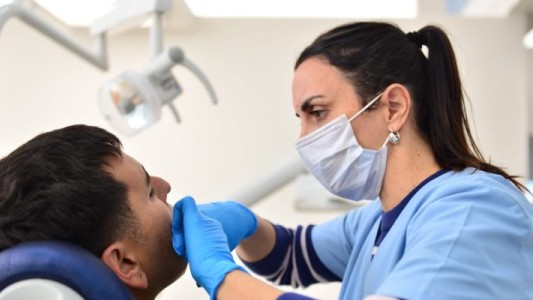 Odontólogos de Córdoba también exigirán un pago extraordinario por la crisis