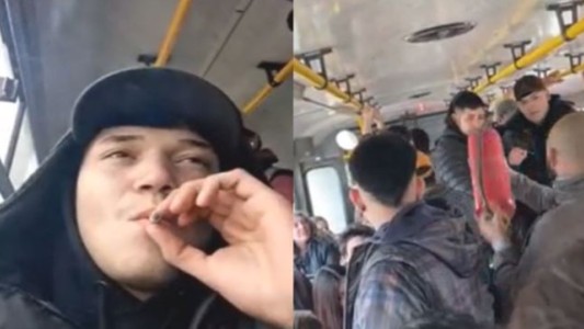 Prendió un cigarrillo arriba del colectivo y el chofer lo amenazó con un matafuegos para que se bajara