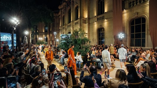 Patio Olmos Shopping vuelve a vestirse de moda: Presentó su colección Primavera-Verano 23-24: