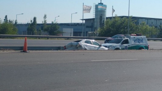Violento choque en cadena entre cuatro autos y una moto en Circunvalación