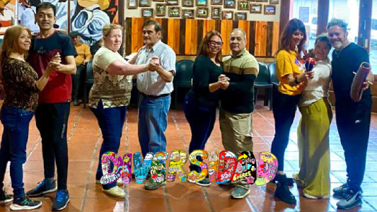 Bailar con ceguera: salsa para ser feliz