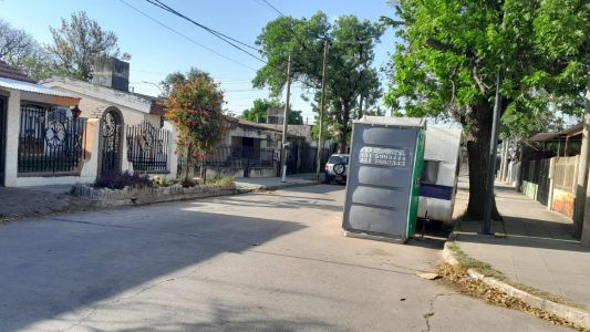 Inseguridad en Barrio La Fraternidad: La policía puso una garita, pero no van agentes