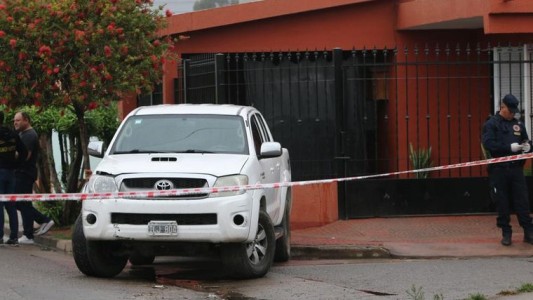 Detuvieron a un sospechoso y buscan a tres cómplices más, por el crimen en barrio Comercial
