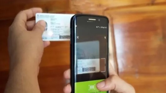 Lanzan un nuevo DNI electrónico con chip: cómo es y qué pasa con las versiones anteriores