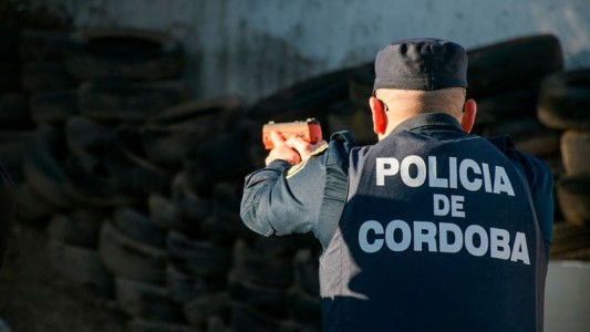 Balearon a un hombre y le gatillaron a una mujer en la cabeza durante un violento intento de robo