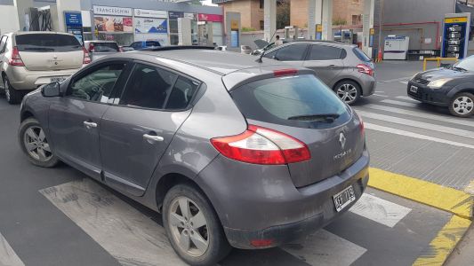 Devaluación y estampida de precios tras los anuncios