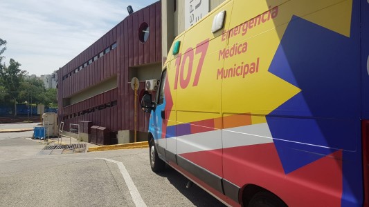 En una pelea, apuñaló en el pecho a su cuñada y se encuentra en grave estado