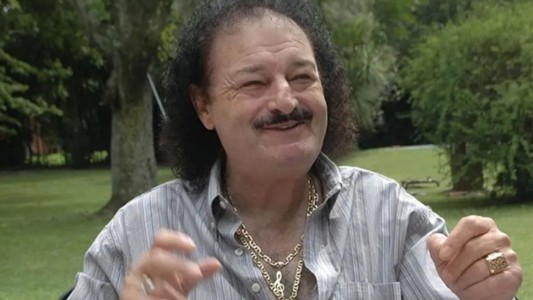 Alcides casi se ahoga en una pileta