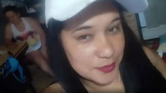 Hallan prendas de vestir en un pozo y analizan si pertenecen a la mujer desaparecida en Merlo