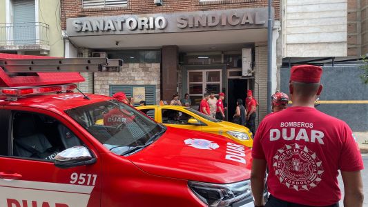 Arreglaba el ascensor, se cayó y murió