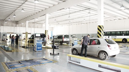 Uno de cada cuatro automóviles no pasa la ITV en Córdoba capital este año