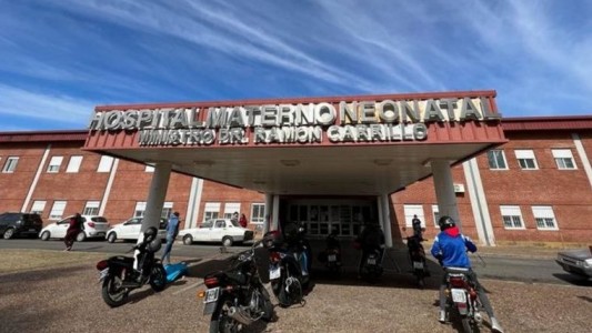 Una bebé recién nacida fue abandonada en la puerta de una casa en Córdoba