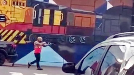 Indagaron al hombre que disparó contra la Policía en Flores y dijo que no recuerda nada de lo ocurrido