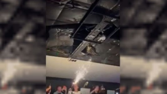 Encendieron bengalas en una disco de Burzaco