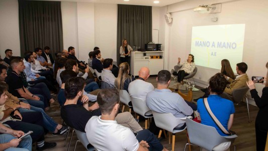 Canciller Diana Mondino inspira a jóvenes cordobeses durante su visita a Córdoba