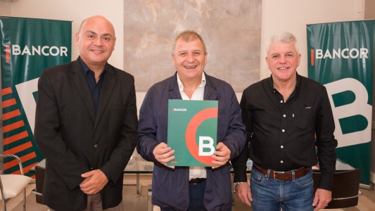 Municipios de Córdoba acceden a créditos para modernizar su equipamiento