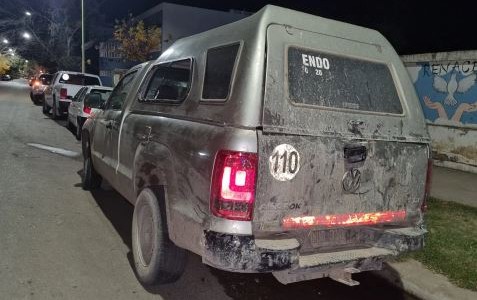 Abandonaron un auto con cuatro cadáveres en un hospital de Bahía Blanca