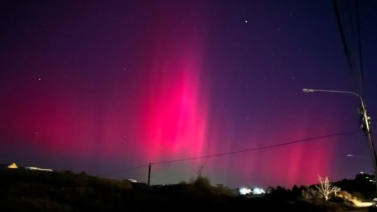 ¡Cielo rosa!: Bellísimas imágenes del cielo en Ushuai