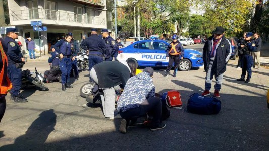Intento de robo termina en colisión y detención en la zona del Hospital Italiano