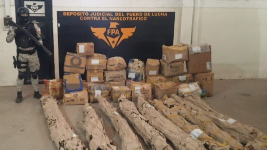 145 kilos de marihuana confiscados y dos expolicías detenidos