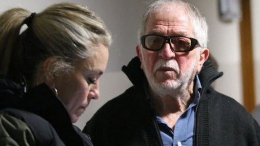 Andrea Bocalón a Carmona: "Ningún otro Javier tendrá que pasar por sus manos"