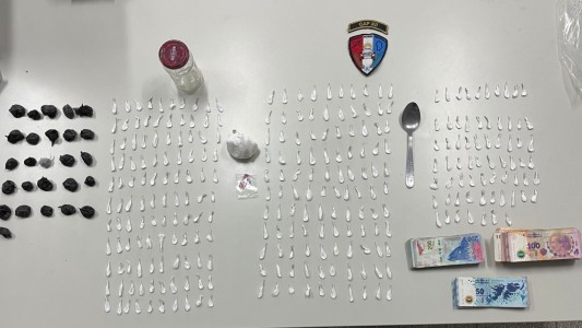 La Calera: un menor fue detenido mientras transportaba una importante cantidad de droga en moto