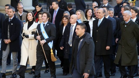 Con los accesos despejados, se aguarda la llegada de Milei a Córdoba