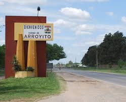 Tragedia en Arroyito: falleció una joven de 21 años tras chocar con su motocicleta