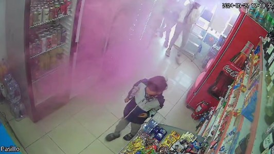 Video: así roba “la banda de las bengalas”